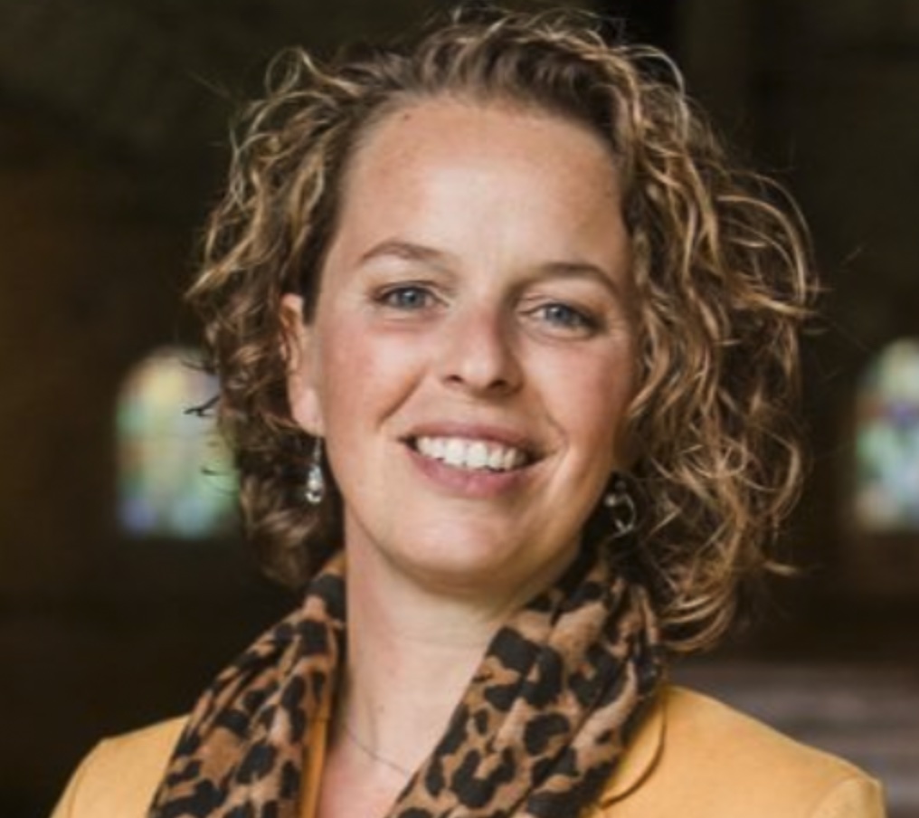 Heidi Veenstra  