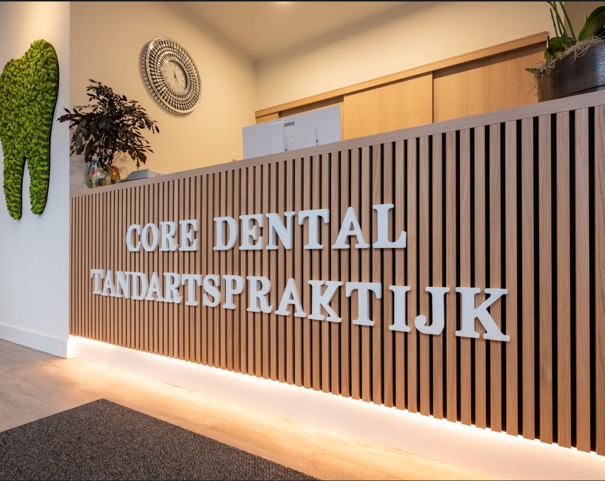 Alles wat je moet weten over Implantologie Hengelo bij Tandartspraktijk Core Dental