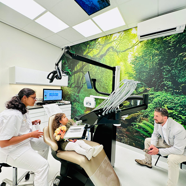 Hoe de kindertandarts in Veenendaal kinderen met tandartsangst helpt